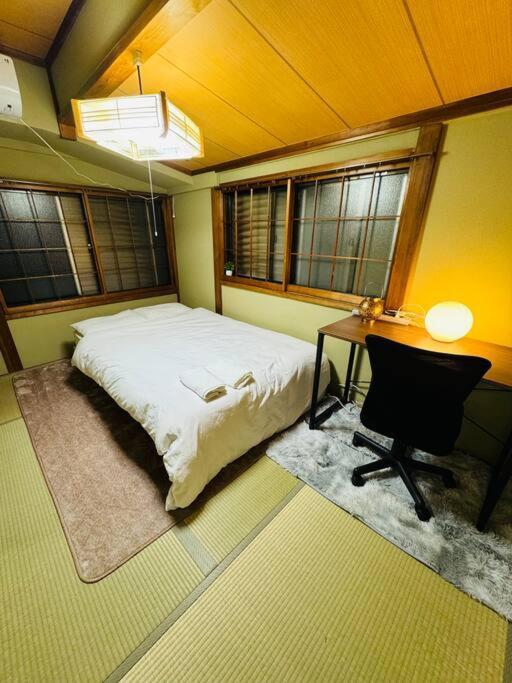 3 Bedrooms Entire House *
